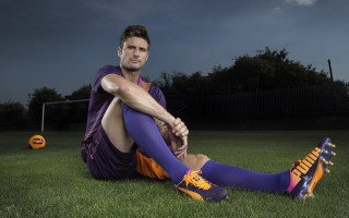 山东鲁能泰山足球俱乐部训练方法，山东鲁能泰山足球俱乐部队员名单？