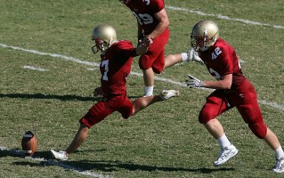 美记：字母哥今夏可能会引起一次竞价盛宴湖火等队也可能加入