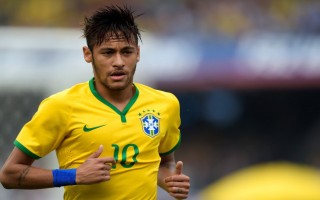 美好时光！德容妻子社媒晒一家人出游照片