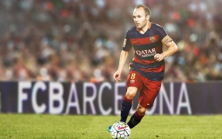 荣膺欧洲世预赛最佳射手，哈兰德社媒晒与奖杯合照